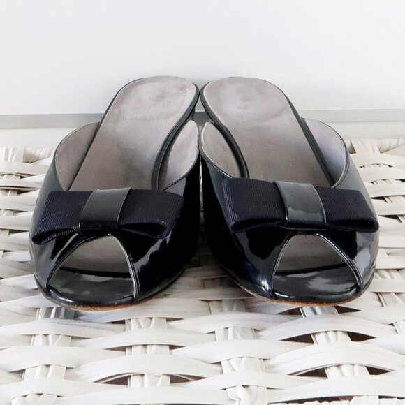 Stuart Weitzman Black Patent Leather Peep Toe Low Heel Mules Slip-on Pump Shoe 8 - Picture 13 of 16